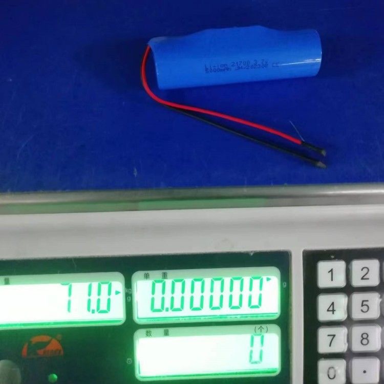 3.7V 5000mAh 21700 Pack com PCB e Leads 20 AWG para dispositivo eletrônico
