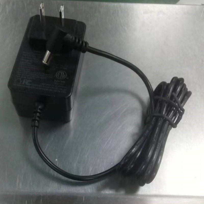 Carregador de bateria 12V 2A US Plug DC Bend Head 90° 2.1 mm Barril Jack Dois Amp
