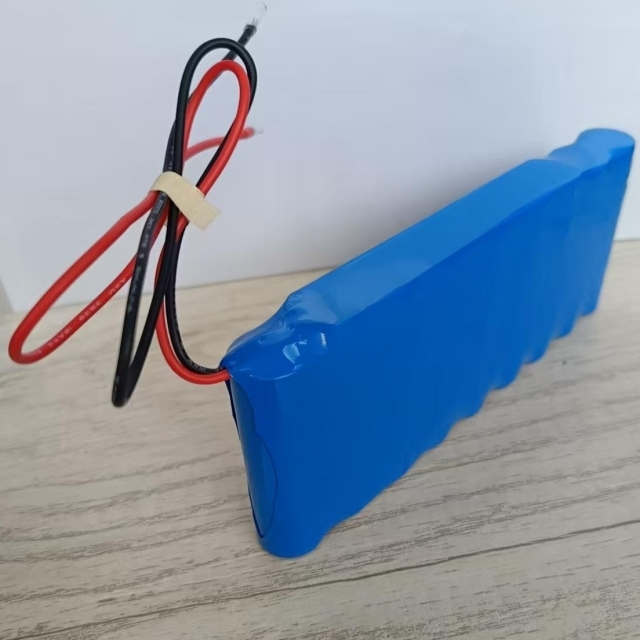 Custom Battery Pack 18650 3S3P 11.1V 12V 10.5Ah battery For 100w Solar Charge Controller